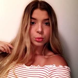 Meet your Posher, Mackenzie